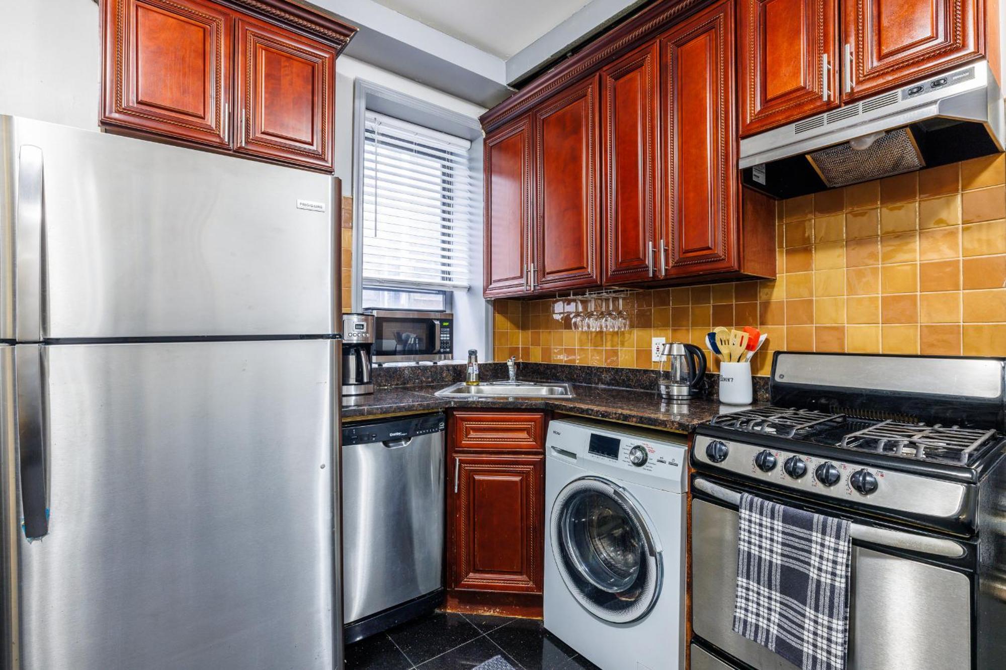 Appartement Inspire The Vibrant Energy Of The Uws New York